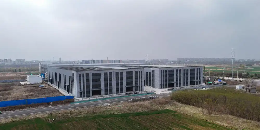 Temporary Sheds vs. Permanent Warehouses: What’s Right for You?